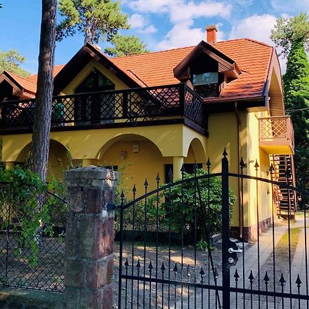 Villa B96 Шиофок Экстерьер фото