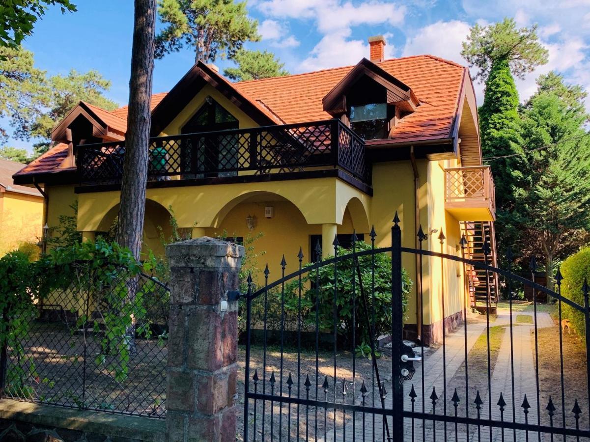 Villa B96 Шиофок Экстерьер фото